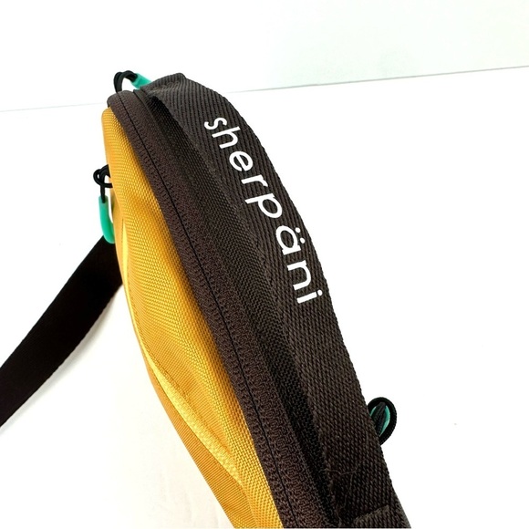 Sherpani Hyk Belt Bag Multicolor Canvas Crossbody Travel Bag Brand New - Picture 3 of 11
